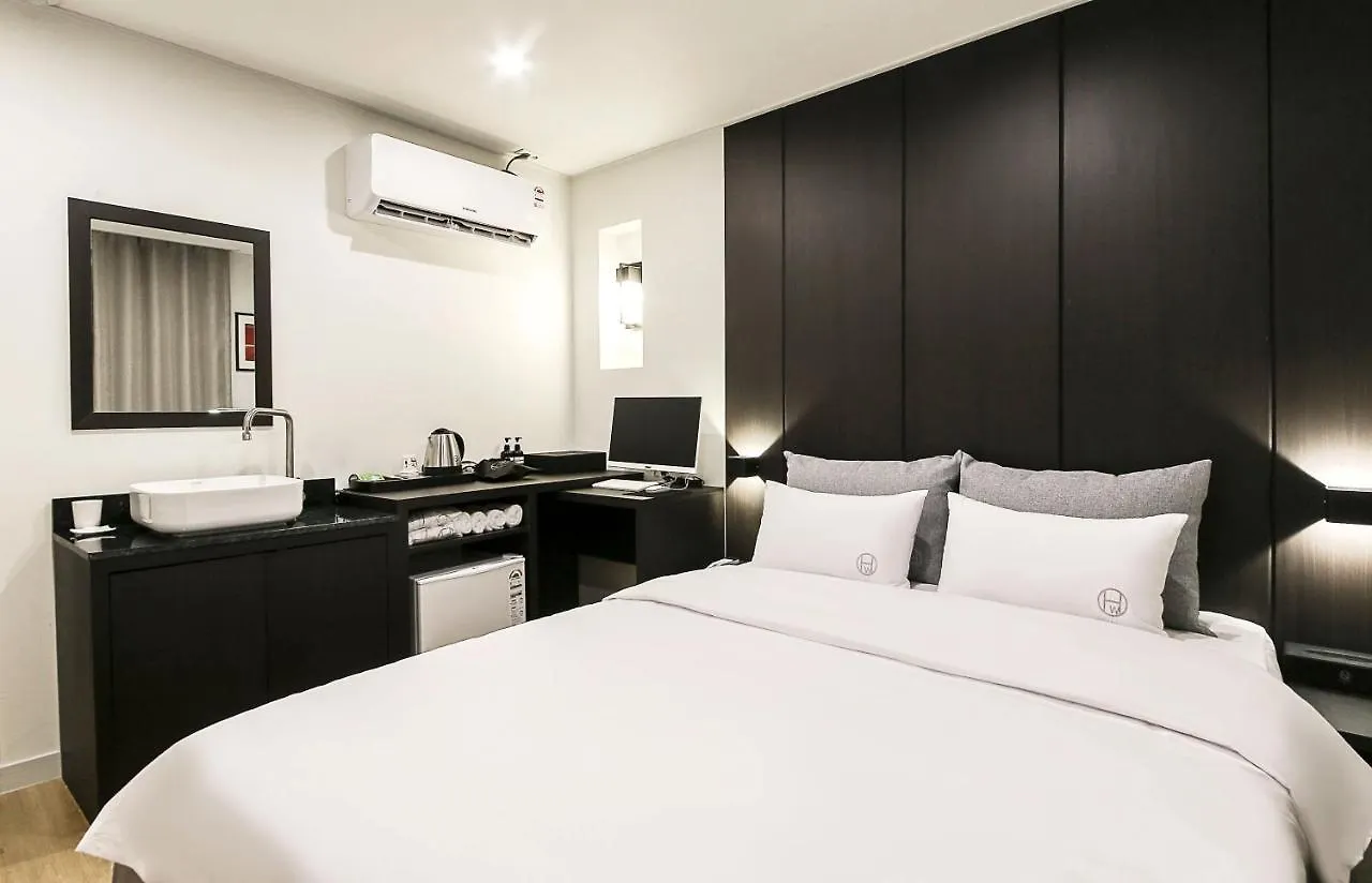 **  The Way Hotel Busan Corea del Sud